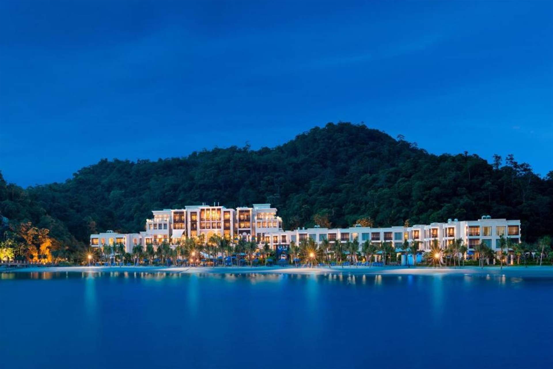 فندق  The St. Regis Langkawi